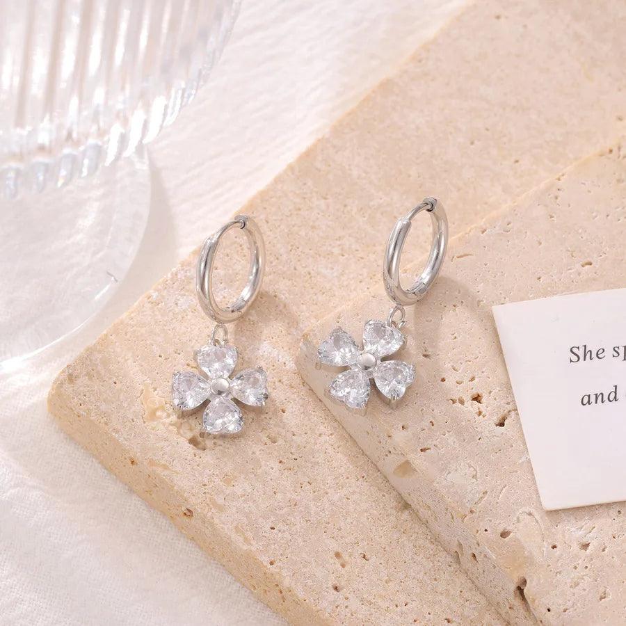 1 Pair Elegant Vintage Style Sweet Flower Inlay 304 Stainless Steel Zircon White Gold Plated Gold Plated Drop Earrings - Lilah jewellery boutique 