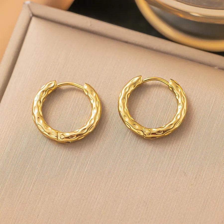 1 Pair Simple Style Geometric Round Solid Color Plating Titanium Steel Earrings Ear Studs - Lilah jewellery boutique 